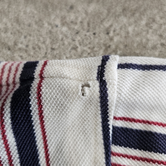 Vintage 90's Tommy Hilfiger Polo Shirt - Picture 6 of 6